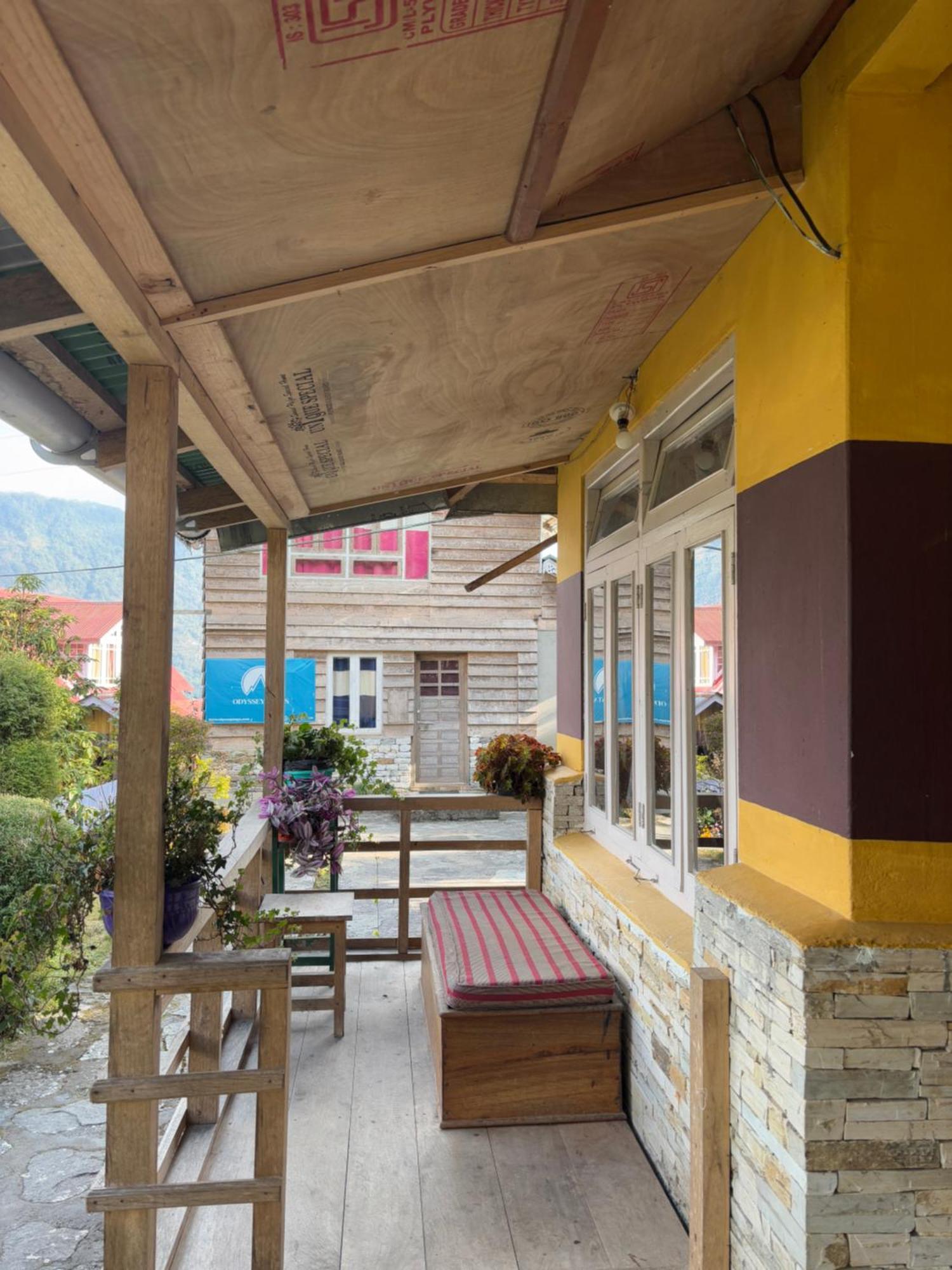 Odyssey'S Darap Eco Retreat Apartment เปลลิง ภายนอก รูปภาพ