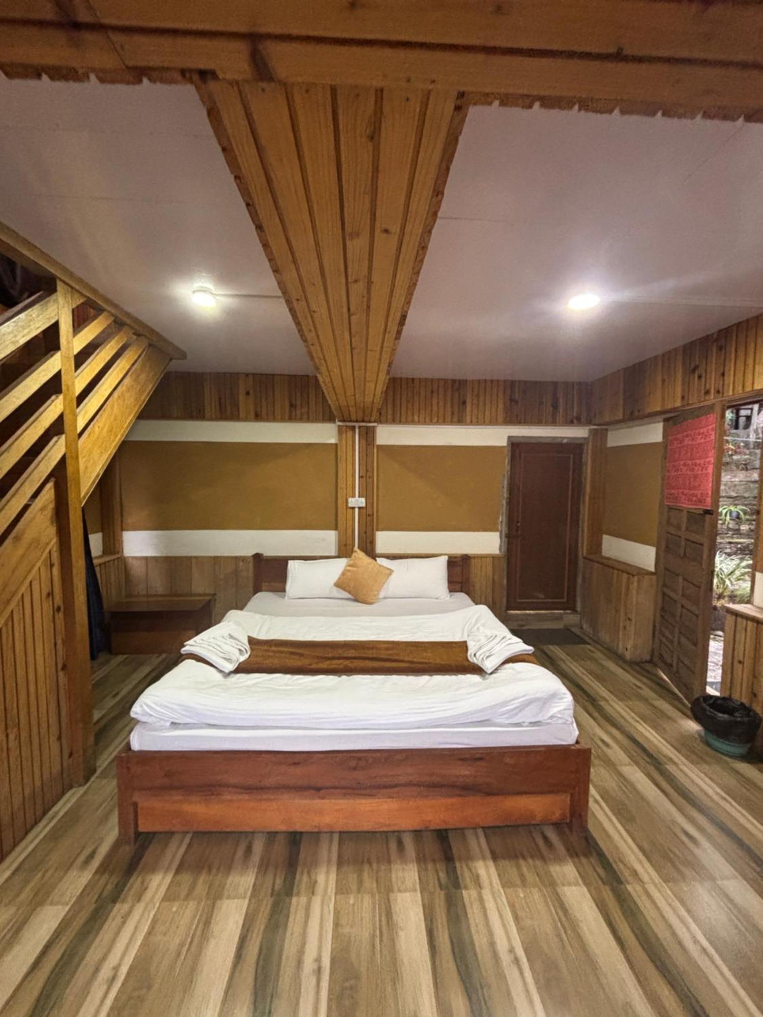Odyssey'S Darap Eco Retreat Apartment เปลลิง ภายนอก รูปภาพ