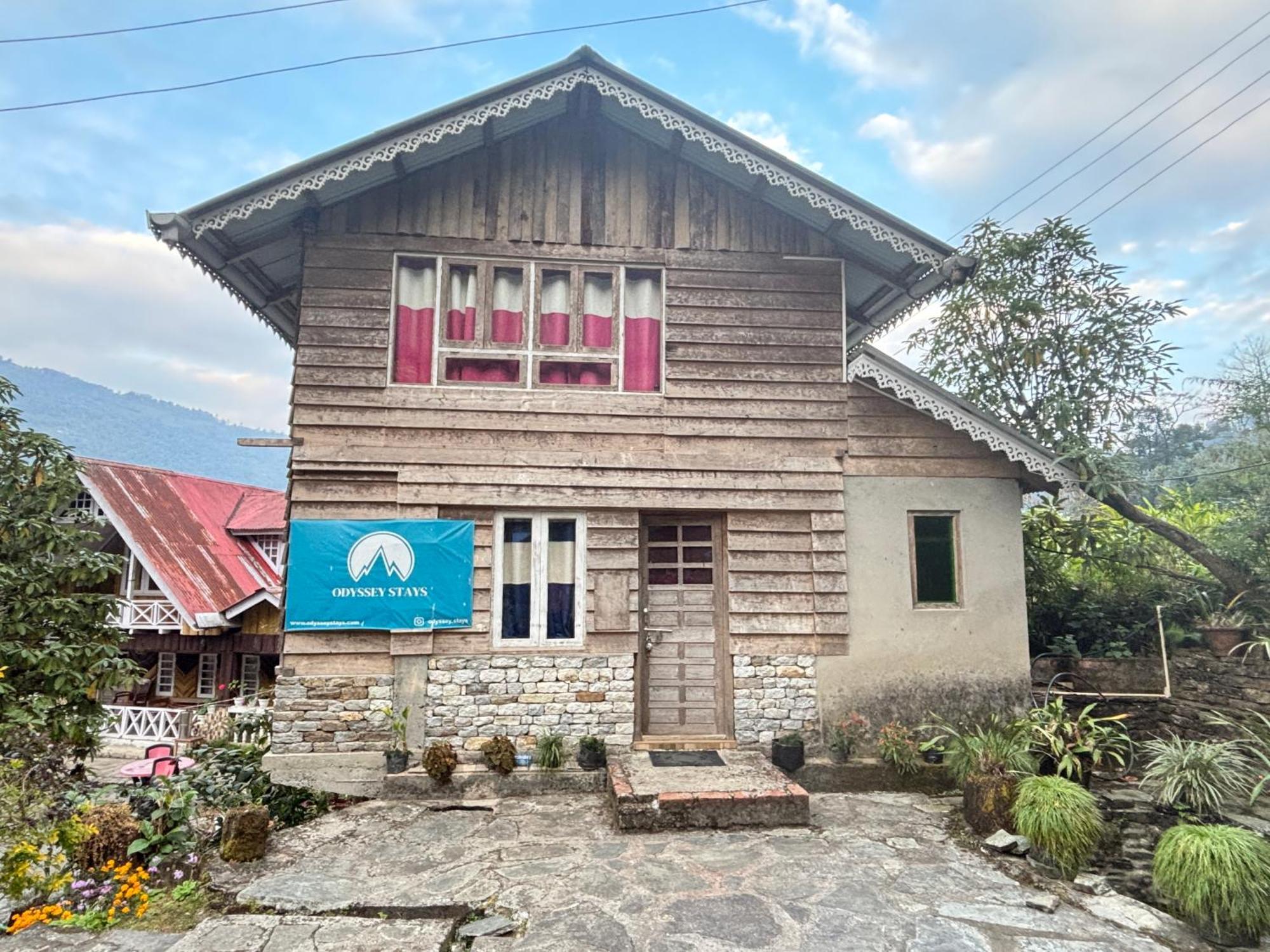 Odyssey'S Darap Eco Retreat Apartment เปลลิง ภายนอก รูปภาพ