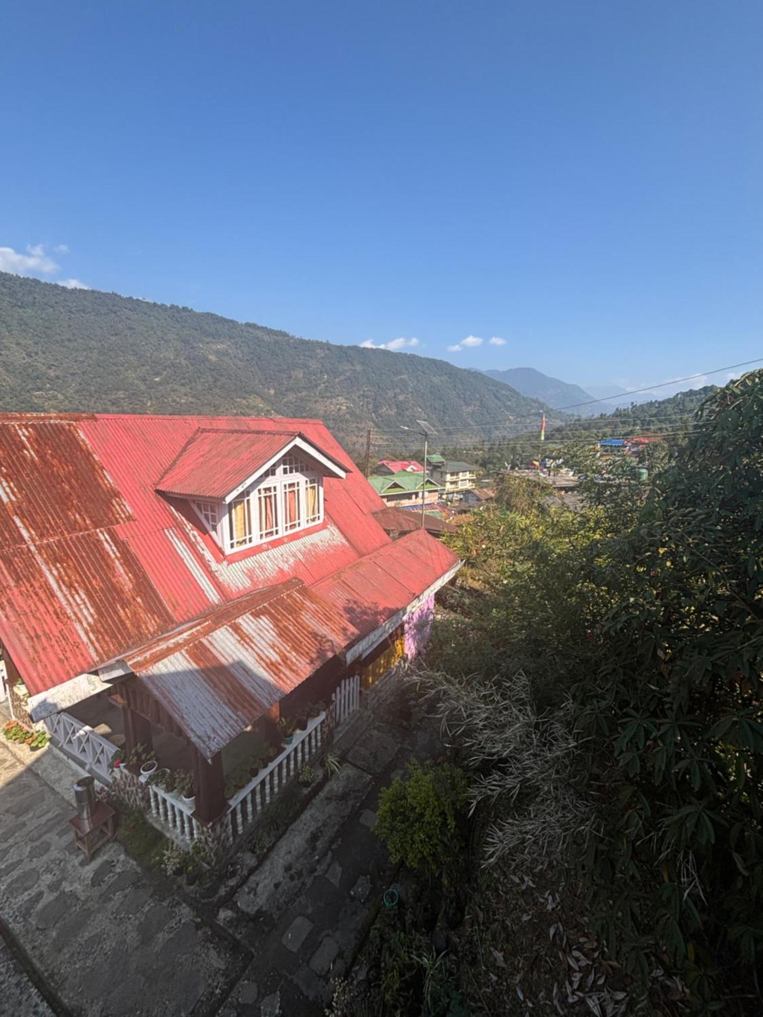 Odyssey'S Darap Eco Retreat Apartment เปลลิง ภายนอก รูปภาพ