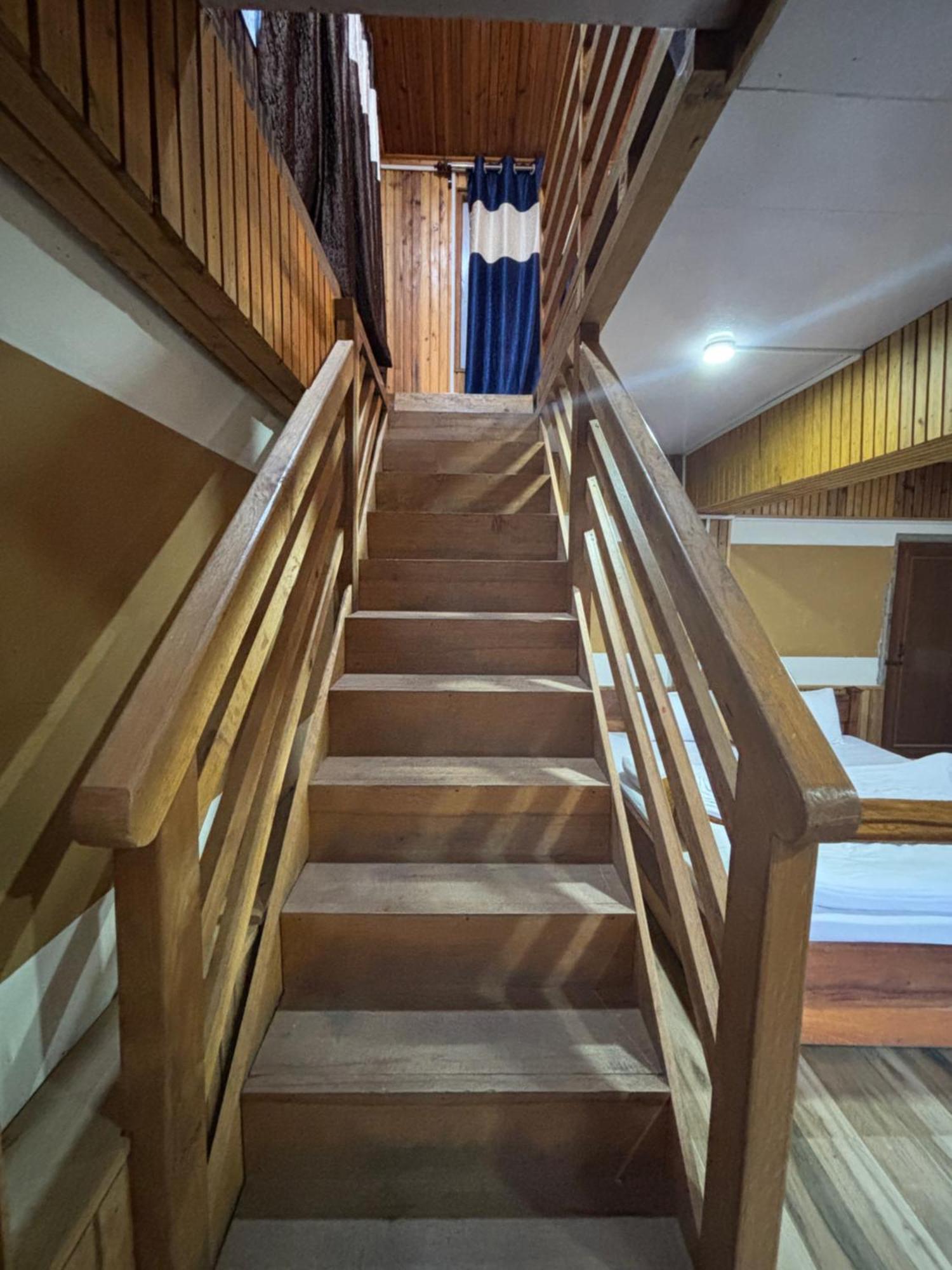 Odyssey'S Darap Eco Retreat Apartment เปลลิง ภายนอก รูปภาพ
